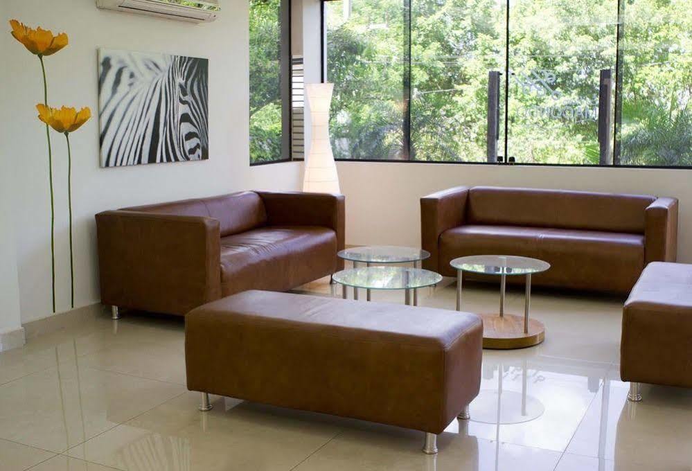 Terrazas Del Sol Apart-Hotel Lambare Esterno foto