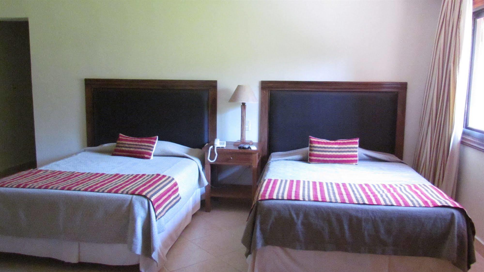 Terrazas Del Sol Apart-Hotel Lambare Esterno foto